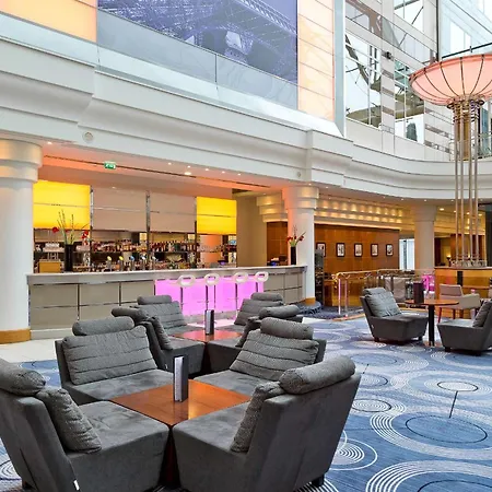 Hilton Paris Charles De Gaulle Airport Roissy-en-France