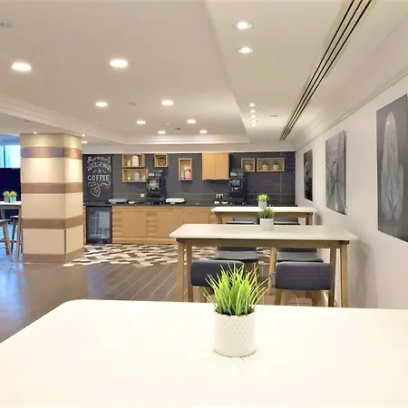 Hilton Paris Charles De Gaulle Airport Hotel Roissy-en-France