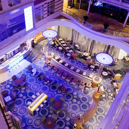 Hotel Hilton Paris Charles De Gaulle Airport 4*