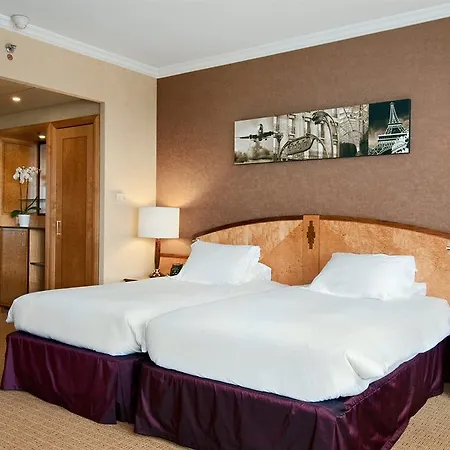 Hilton Paris Charles De Gaulle Airport 4* Roissy-en-France